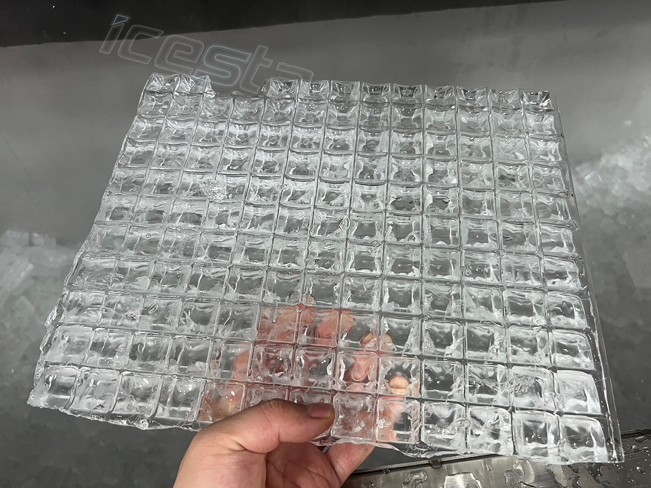 سعر آلة تصنيع مكعبات الثلج 3 طن في اليوم لآلة تصنيع مكعبات الثلج في المملكة العربية السعودية