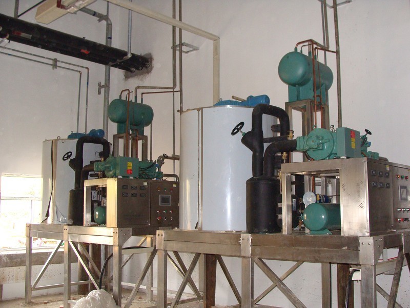 مشروع Shuanghui Group Zhengzhou - التطبيق الناجح لـ 5 وحدات من آلات تصنيع شرائح الثلج المصنوعة من الفولاذ المقاوم للصدأ بالكامل والمخصصة للطعام بقدرة 5 طن/يوم في معالجة اللحوم