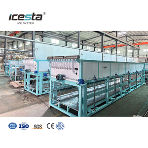 آلة تصنيع قوالب الثلج الصناعية ICESTA، سعة إجمالية 120 طن (30 طن &times; 3 + 15 طن &times; 2) تبريد المياه وإزالة الجليد، 35 كجم / 70 كجم لكل كتلة لمصنع الثلج